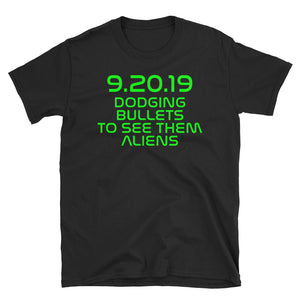 UFO Dodging Bullets See Them Aliens T-Shirt S-3XL